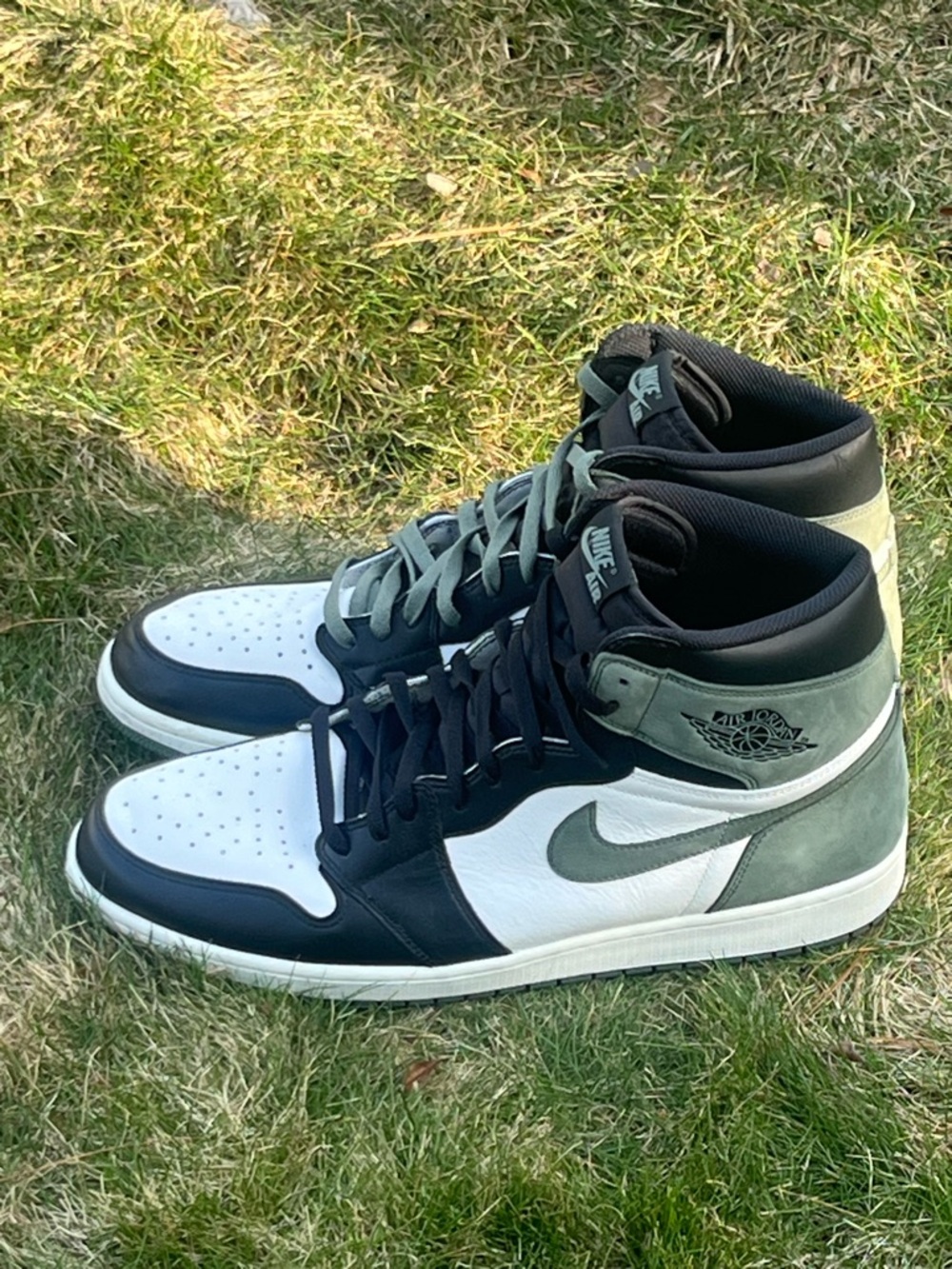 Nike Air Jordan 1 High Top Sneakers - White, Black, Clay Green Size 16